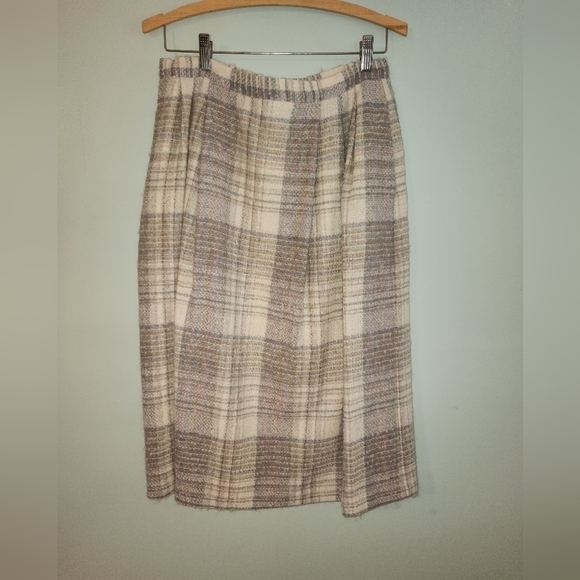 ms. jennifer canada Dresses & Skirts - Ms. Jennifer Canada Size 14 Plaid Cream and Brown Women's Skirt